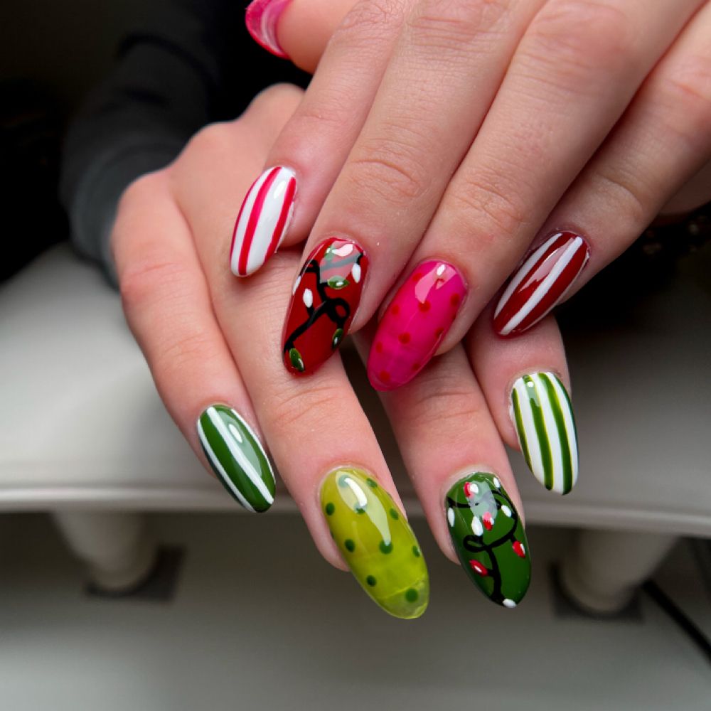 Neon stripe nail art